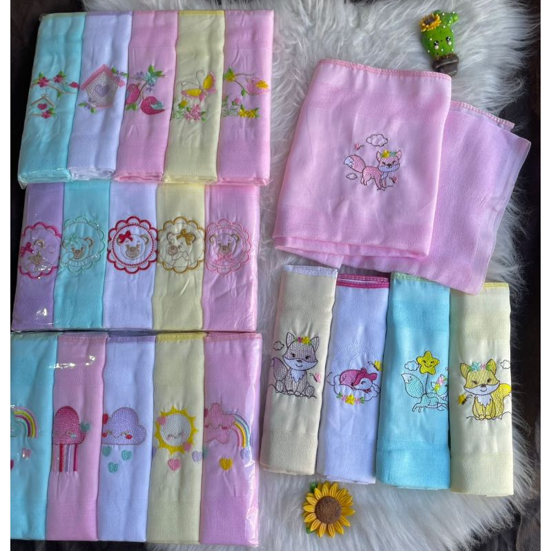 Fralda de Pano Colorida KIT Com 5 Fraldas Para bb Menina Bordada 70x70 cm Tecido DE Algodao RN em Oferta na Shopee