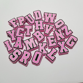 kit de 3 a 12 Letras Pins/Enfeites para Babuche - Rosa ou Branca **ATENÇÃO NA DESCRIÇÃO** em Oferta na Shopee