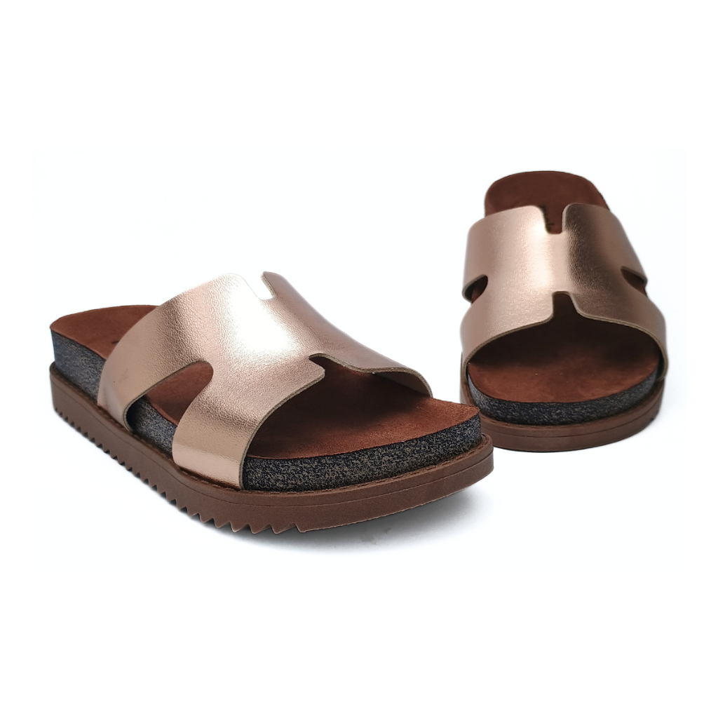 Rasteira Moleca Tratorada - Comprar com Melhor Preço em Sandálias e Chinelos