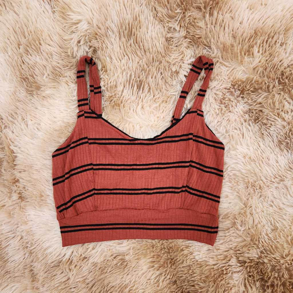 Cropped Top Listrado Canelado Liso Feminino sem bojo - Tendência