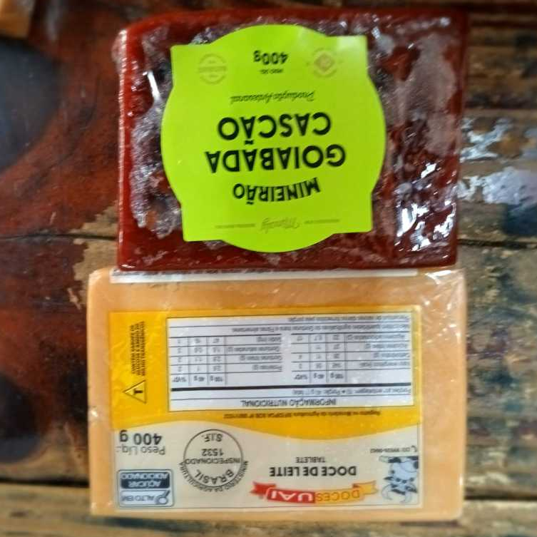 KIT 1 DOCE DE LEITE UAI E GOIABADA CASCÃO 400G