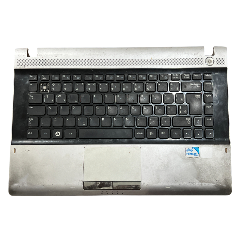 Base Superior Samsung Rv411 Com Marcas E Faltando Uma Tecla