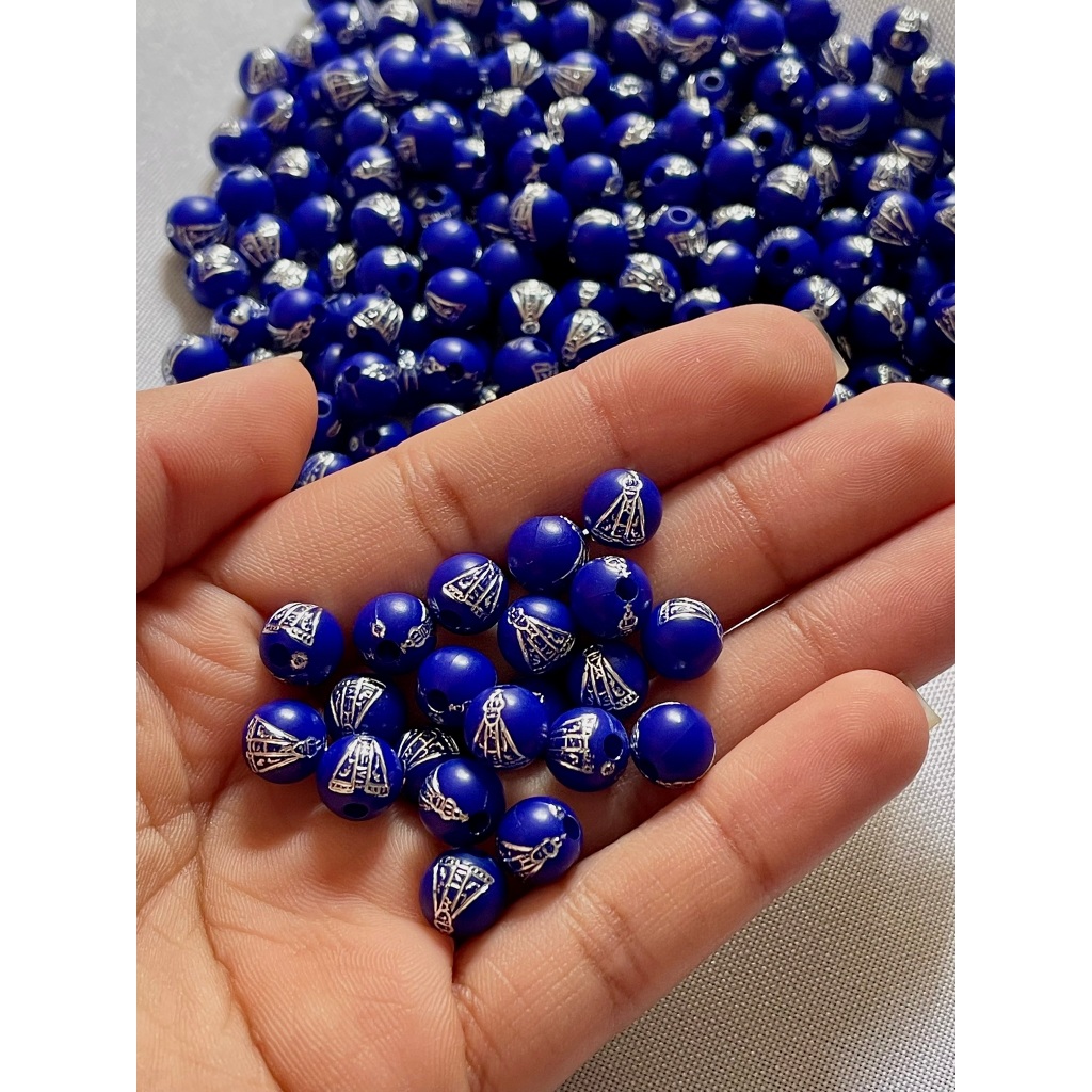 Entremeio Nossa Senhora Redondo – Fundo Azul com Desenho Prata, Perfeito para Terços e Bijuterias