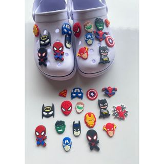 Kit Pin/Bottons Para Babuche Heróis Marvel e DC  2 unidades em Oferta na Shopee