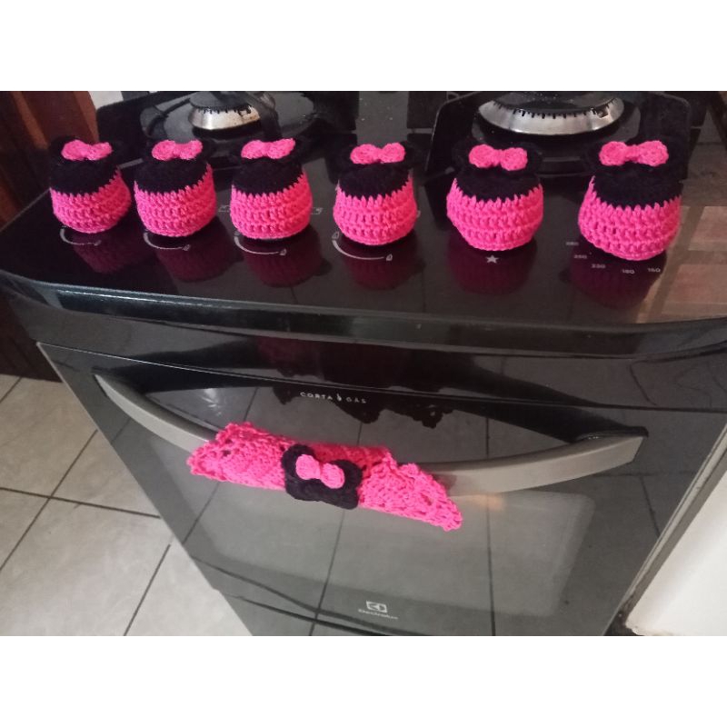 kit de 6 capas de botão  tema Minnie com 1  puxador no mesmo tema cor rosa médio com preto em Oferta na Shopee