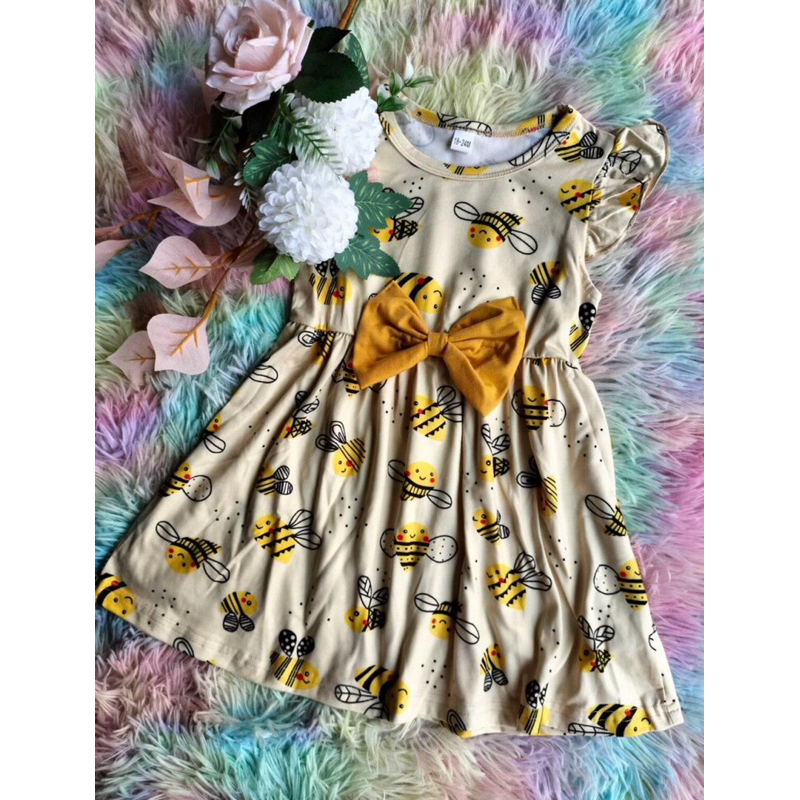 vestido estampado abelhas para bebê