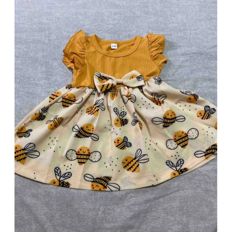 vestido para bebê mangas estampa de abelhas