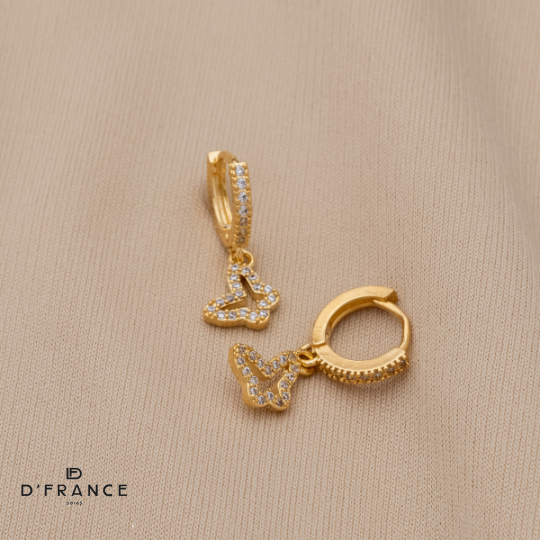 Brinco Argola com Borboleta Cravejadas em Micro Zircônia Cristal Banhado a Ouro 18K - D France Jóias