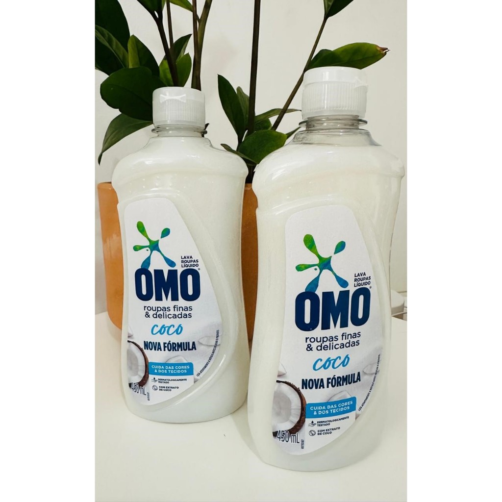 2 Unidades de lava roupas OMO roupas finas e delicas coco 450 ml