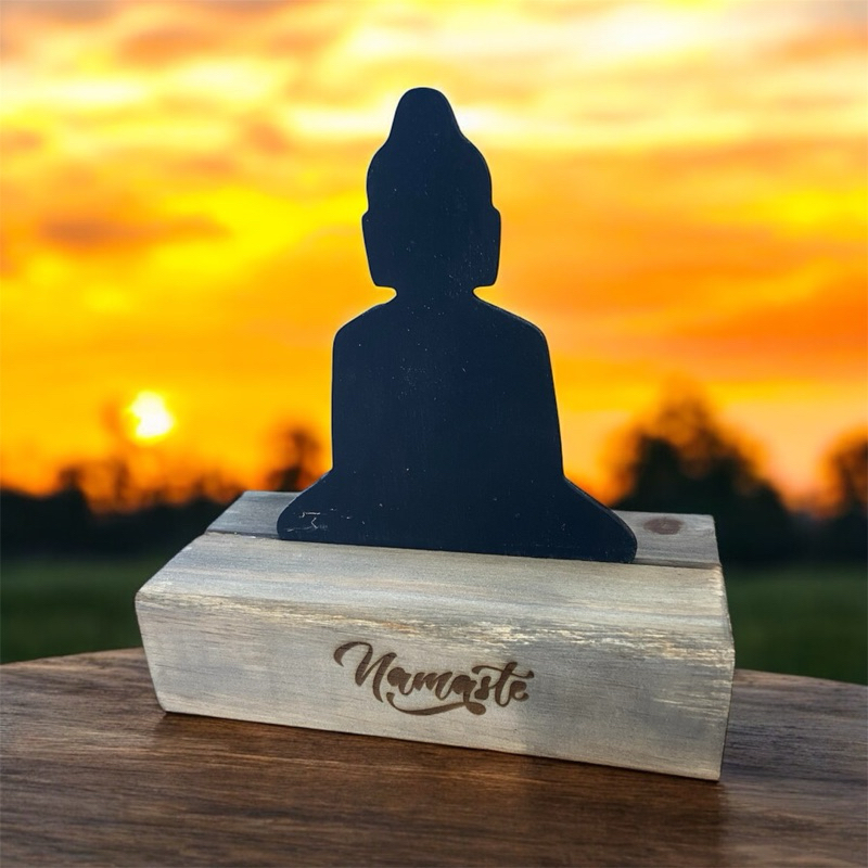 Imagem Palavra simbolo decorativo Namaste estátua escultura  Zen Buda com base de madeira para mesa ou estante presente brinde