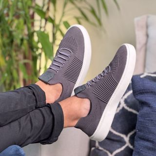 Tênis Knit On Unissex Calce Fácil Leve Confortável Antiderrapante Para Dia a Dia e Caminhada em Oferta na Shopee