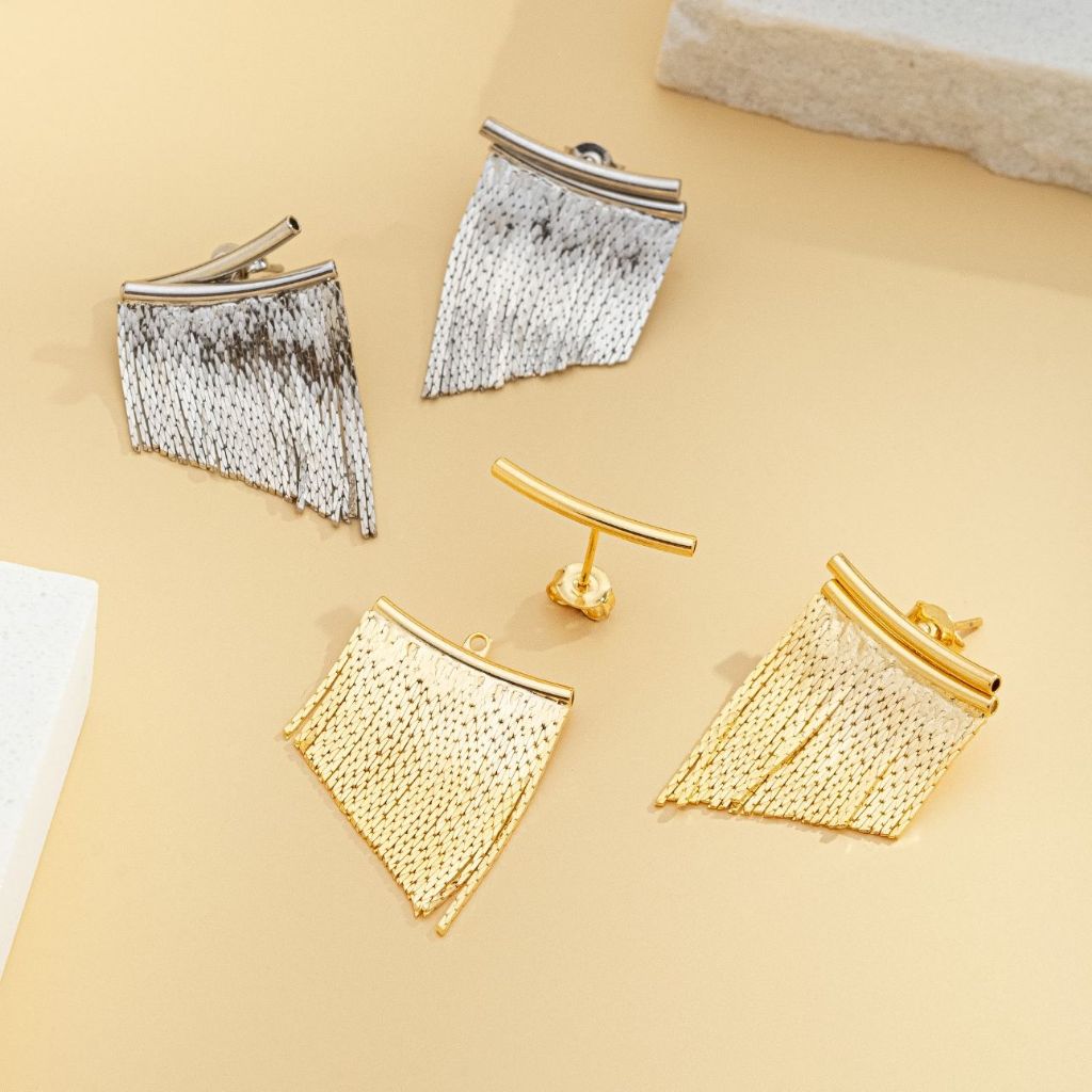 Brinco Feminino Franja Delicada Curta Festa Banhado em Ouro 18k Anti Alérgico Brincos Acesórios Feminino em Oferta na Shopee