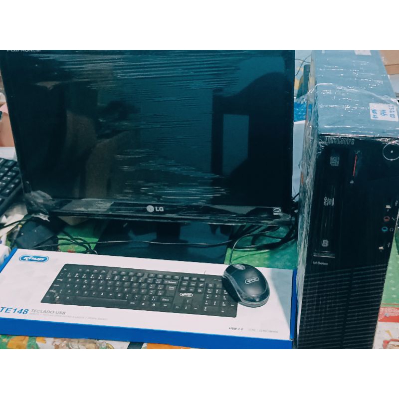 computador Thinkcentre M81 Desktop with 19" LCD, Core i5-620 HD500 4gb ddr3 wi fi