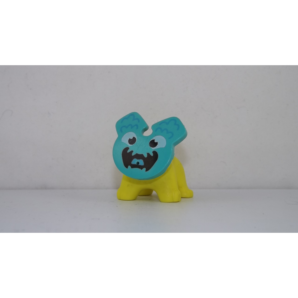 Miniatura Go Movie Amarelo DV075 Kinder Ovo Go Movie 2019