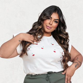 Blusa Feminina Plus Size Manga Japonesa com Bordado de Cereja em Oferta na Shopee