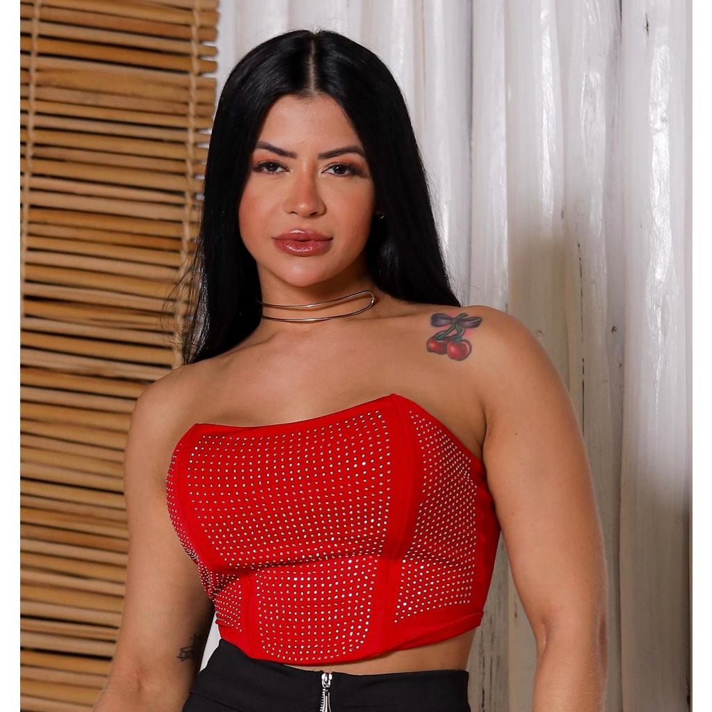 Blusa com Pedrarias Brilhantes: Onde Comprar | BuscaProdutos