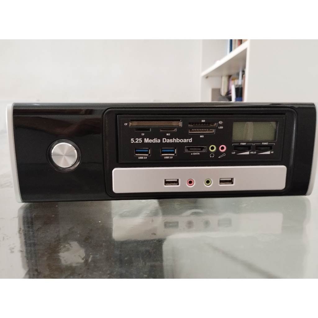 Gabinete ITX com controlador de ventoinhas, USB 3.0, leitor de cartão SD e esata frontal