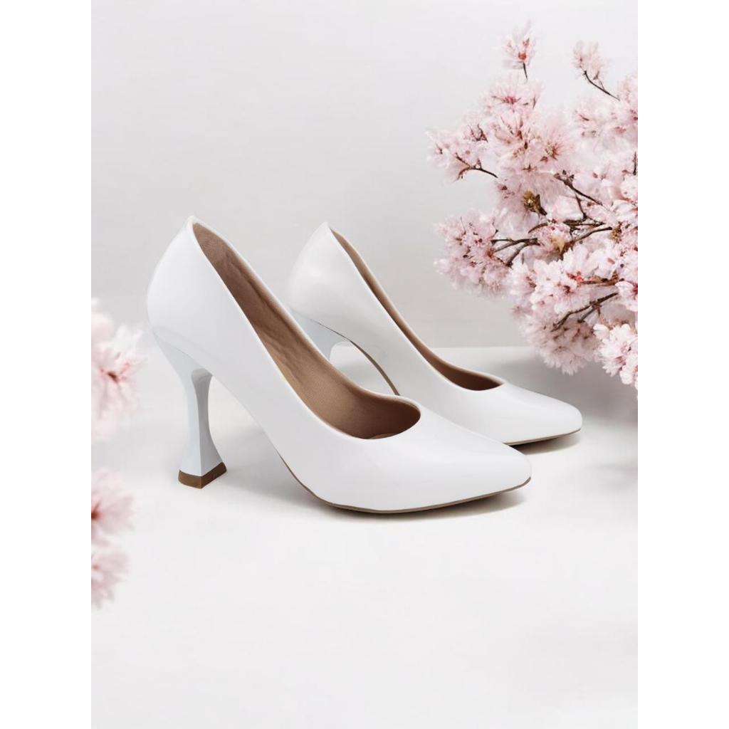 Sapato Feminino Bico Fino Scarpin Com Salto Taça 9,5 cm Verniz Bellamore
