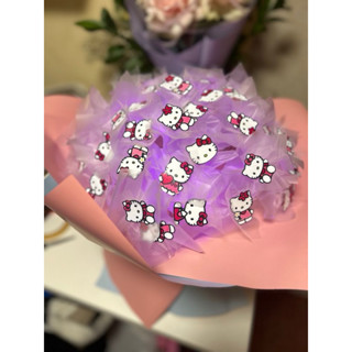 Buquê personagens | Borboleta , Stitch , Angel , Hello Kitty , Homem Aranha , Coração , Margaridas Presente Namorados em Oferta na Shopee