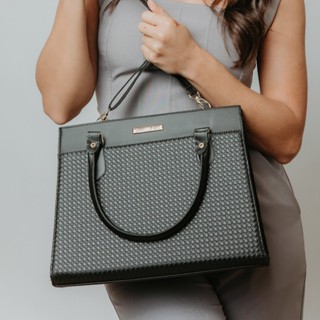 Bolsa Feminina Santorini Handbag com Alça transversal removível para ombro.
