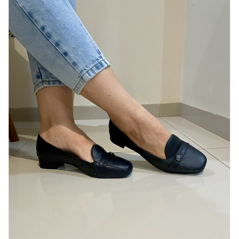 mocassin preto salto 3cm confort super macio elegante com saltinho em Oferta na Shopee