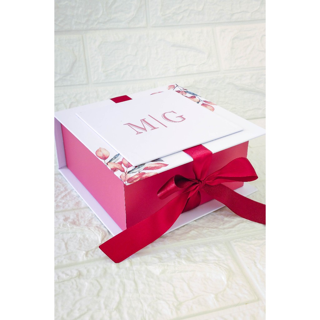 CAIXA CONVITE PADRINHOS CASAMENTO MARCALA- Cartonada 15x15x7cm PERSONALIZADA