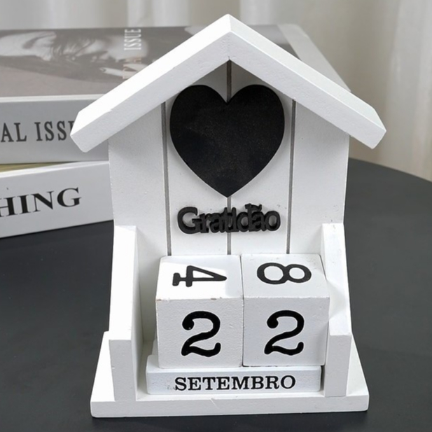 Calendário Gratidão 7x12Cm De Blocos Em Formato De Casinha Elegante E Rústico Para Todos Os Anos