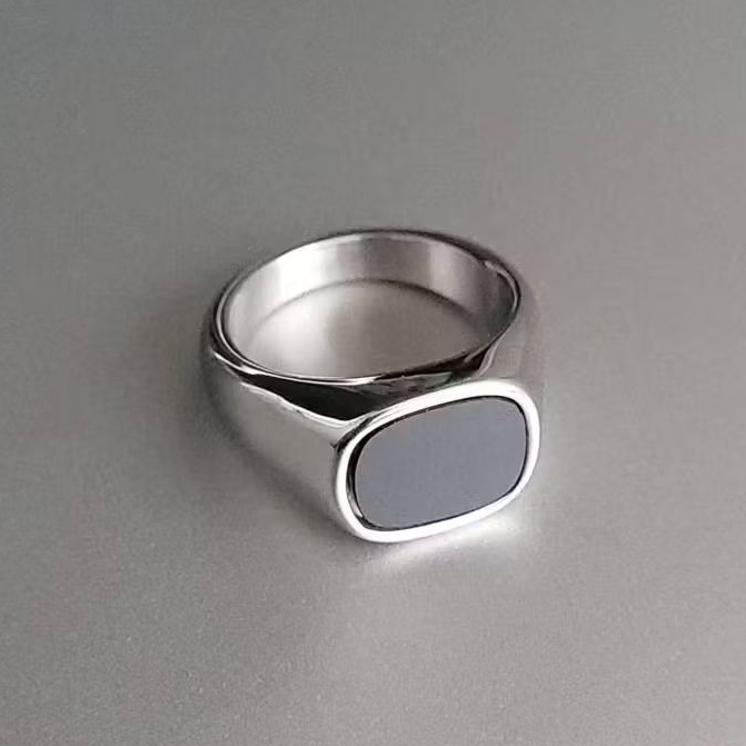 Anel Masculino Dedeira Pedra Onix Redondo Prata de Aço Inoxidável 316L em Oferta na Shopee