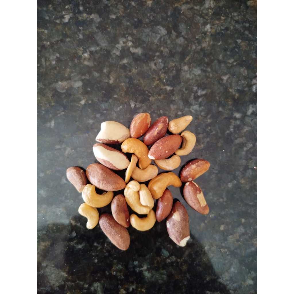 MIX DE CASTANHAS (CASTANHA DO PARA IN NATURA, CASTANHA DE CAJU) 1 KG