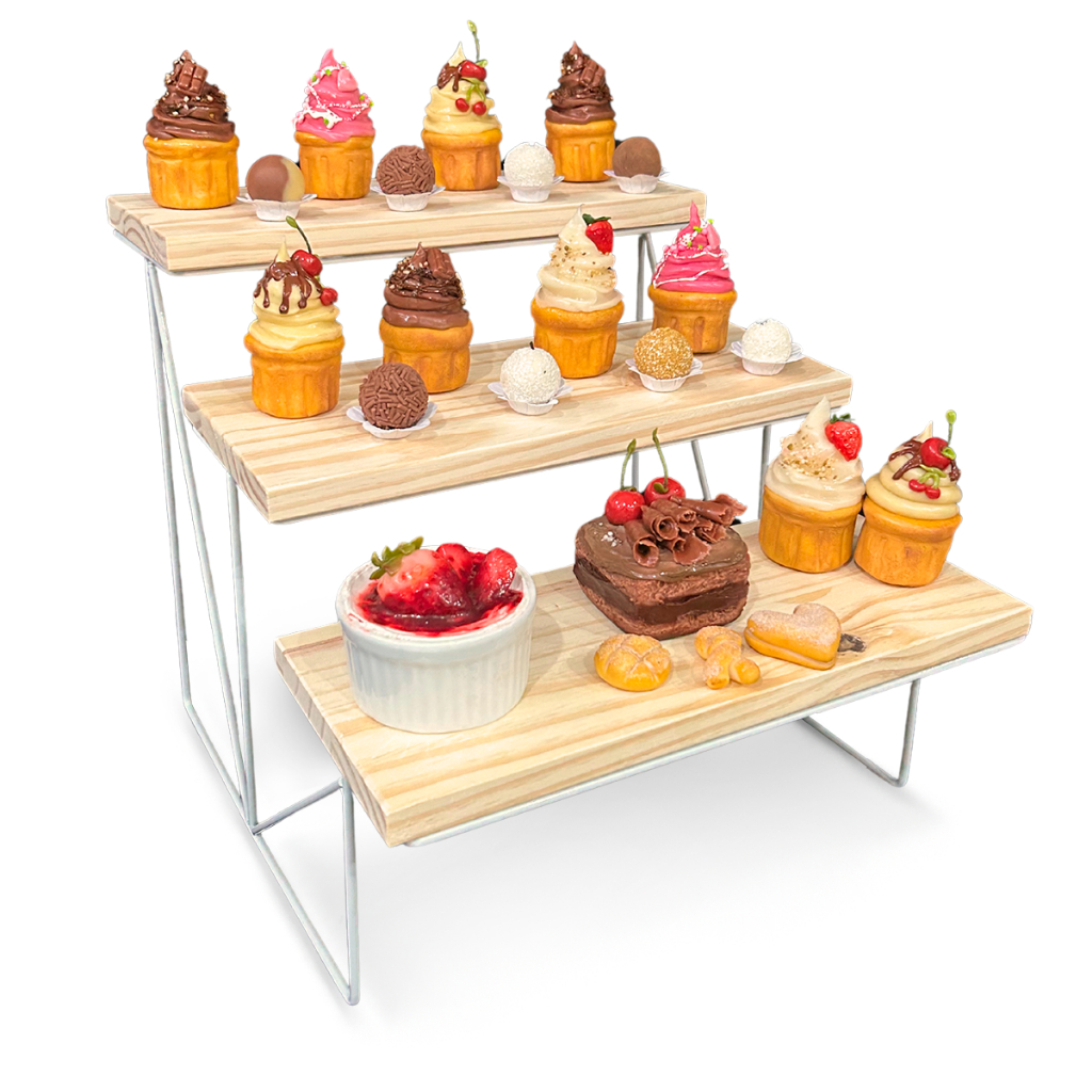 Prateleira Escadinha De Mesa Para Doces 3 Andares Em Ferro em Oferta na Shopee
