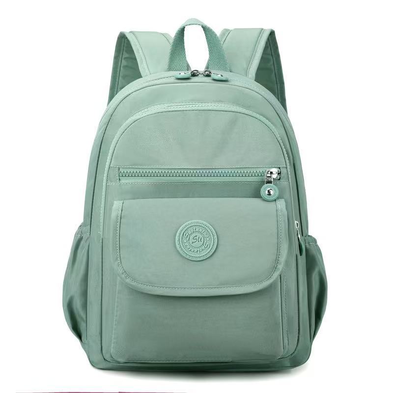 Mochila Casual  Moda Nylon Pano Escolar Feminina Leve Cor Sólida Simples Viagem Média em Oferta na Shopee