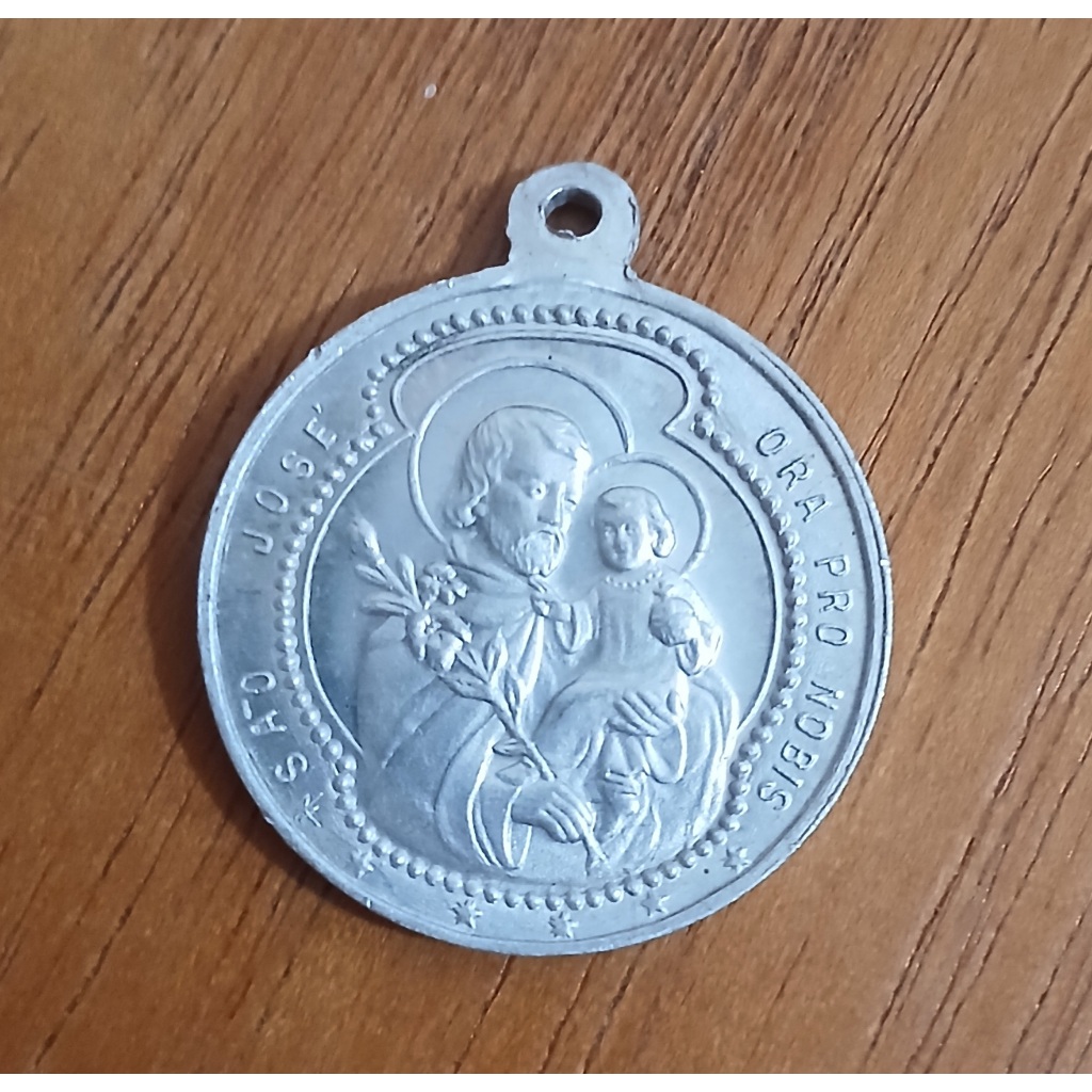Antiga Medalha São José e Anjo da Guarda