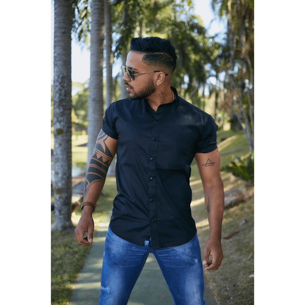 Camisa Social Gola Padre Moderna para Reuniões e Ambientes Corporativos