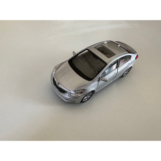 Carrinho Metal Miniatura KIA K3 Cerato Carrinho Fricção Abre As Portas Miniatura Metal Coleção