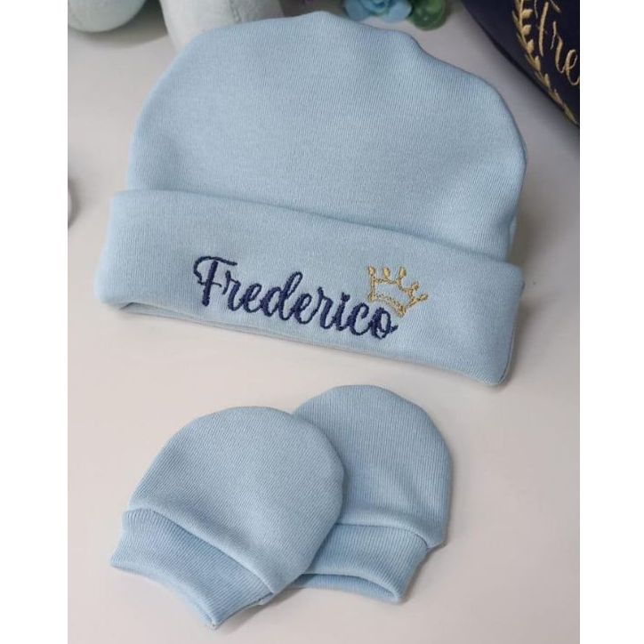 Kit Touca e Luvas Recém-Nascido Nome Bordado Super Macia Malha Algodão RN em Oferta na Shopee