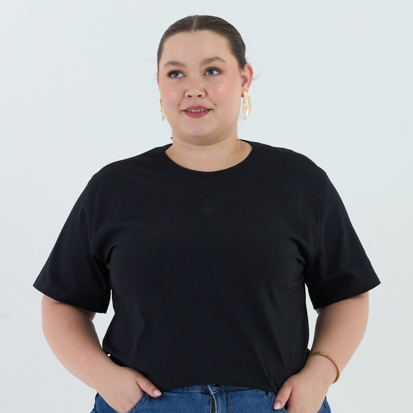 Camiseta Feminina Plus Size Básica em Oferta na Shopee