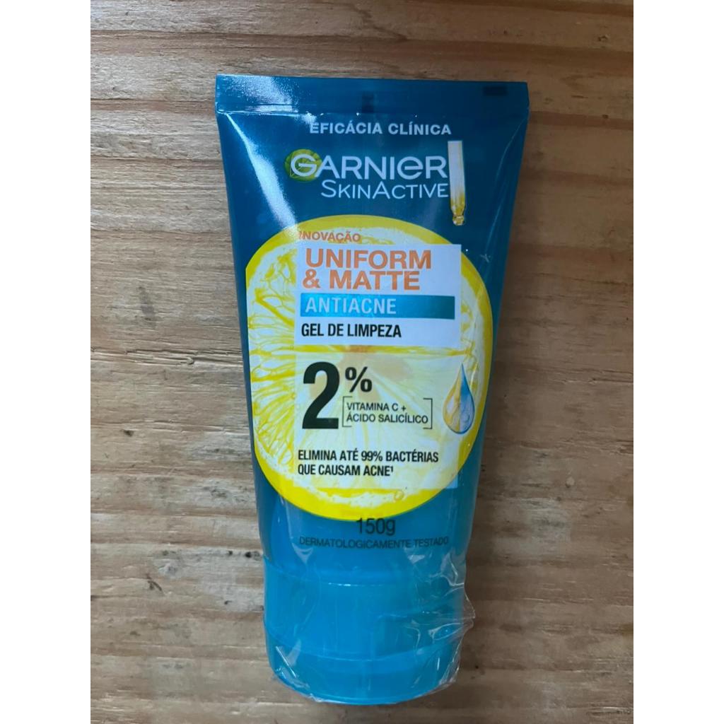 Gel de Limpeza Facial Garnier Skin Uniform & Matte Antiacne 150g em Oferta na Shopee