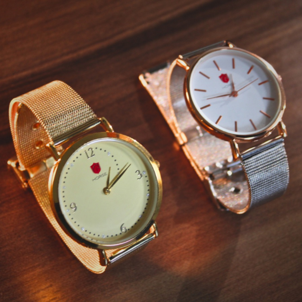 Relogio Feminino Original Prateado/Dourado  Horse Analógico Dourado casual em Oferta na Shopee
