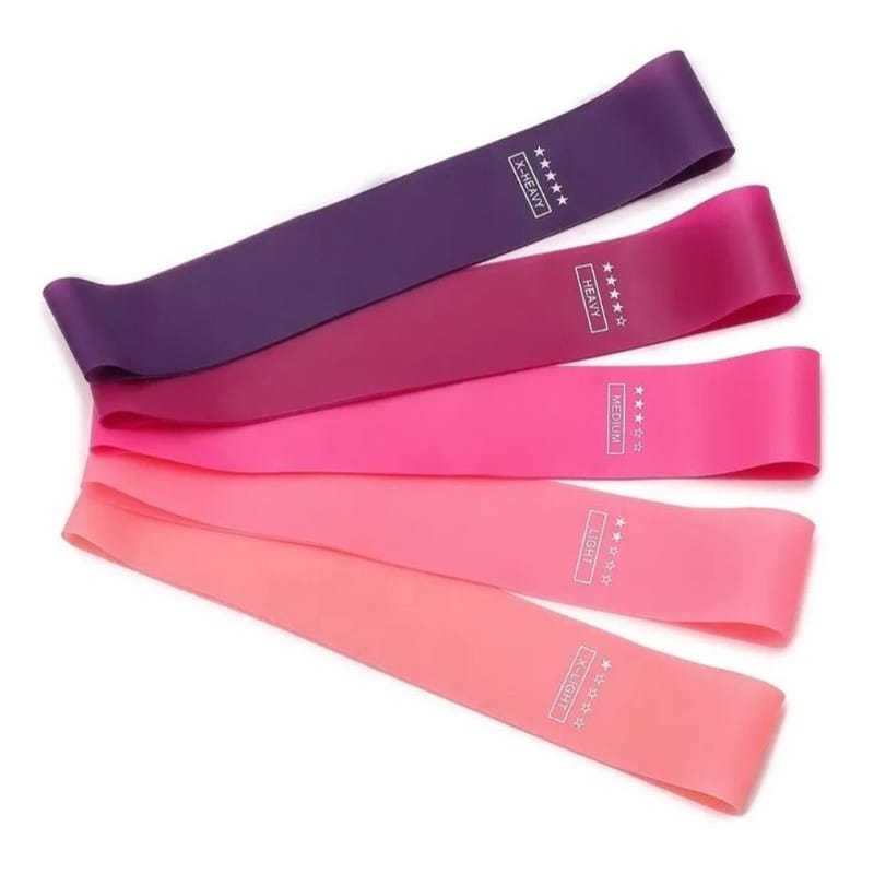 Agachamento e Swimming – Kettlebell 6kg + Caneleira 3kg + Theraband