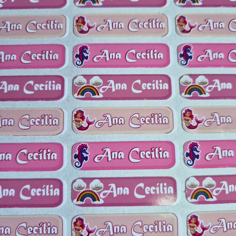 Etiqueta com 85 Adesivo Escolar Personalizada Ideal para material escolar - Vinil à prova D'água. Etiqueta escolar