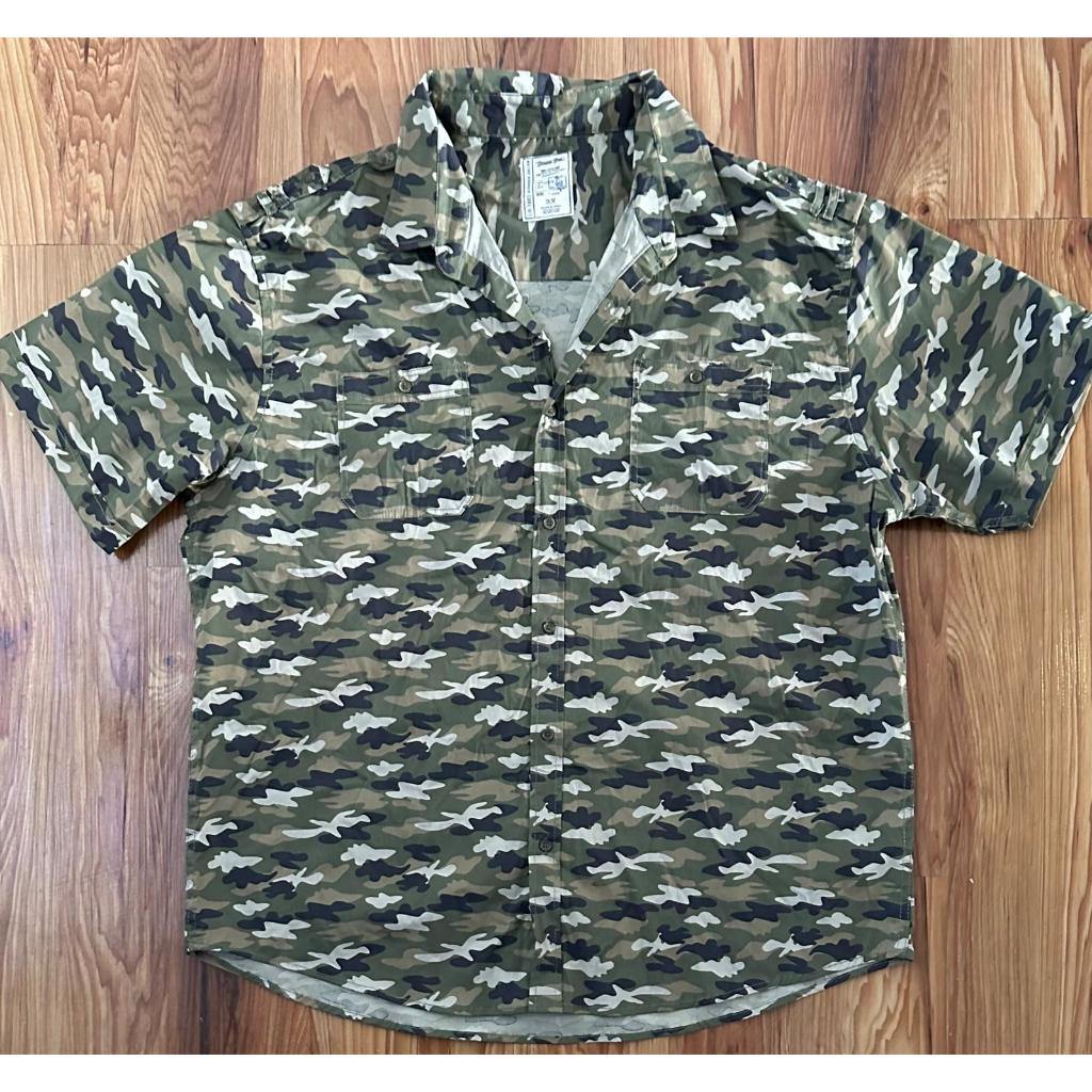 Camisa Alexander Julian tamanho EG importada (Desapego)