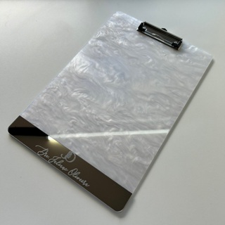 Prancheta Personalizada em Acrílico A4 34,5x23 GRANDE madrepérola papelaria beleza clinica estética consultório em Oferta na Shopee