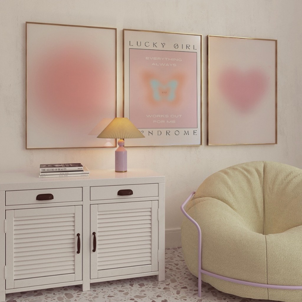 Imagem Quadros decorativos Borboleta, coração e bola energia aura espiritual aesthetic (3 peças)