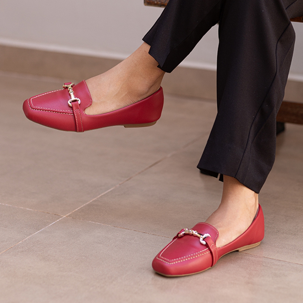 Sapato Mocassim Feminino Vermelho Bico Quadrado Social Maricotta Loafer Tendencia Elegante