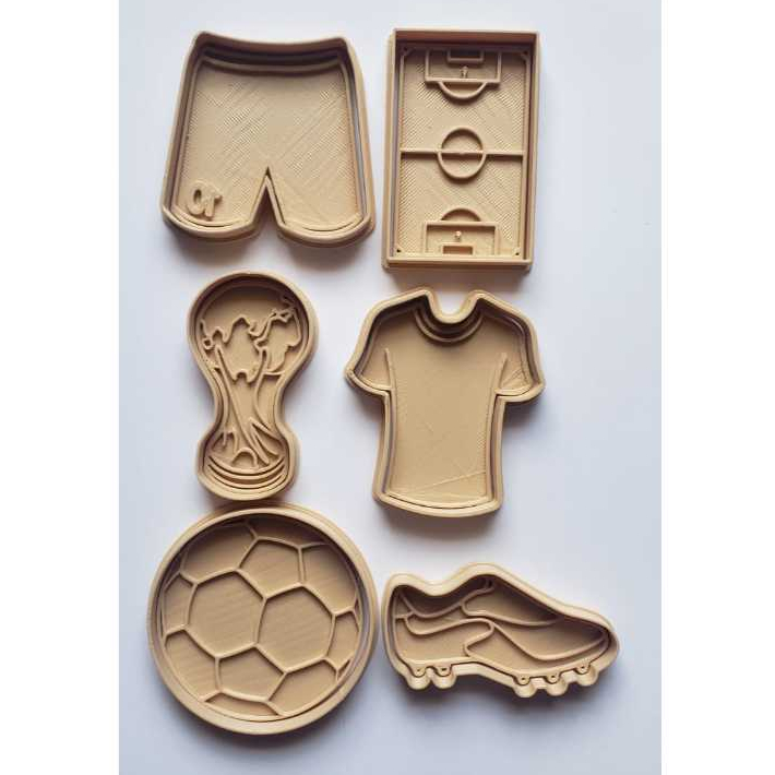Kit 2, 3 ou 6 peças Cortador de Biscoito / Bolacha Tema Futebol - Bola - Chuteira - Troféu