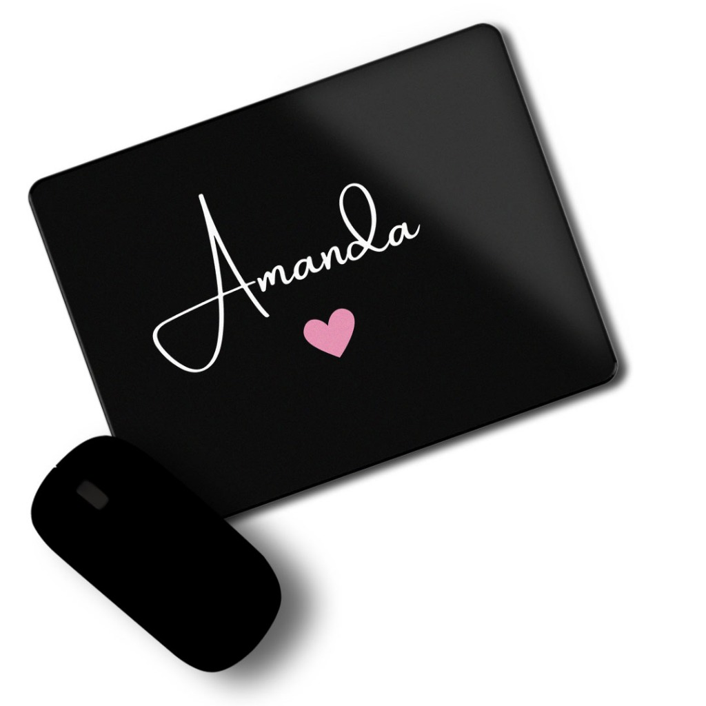Mouse Pad preto personalizado com Nome feminino - coração vermelho
