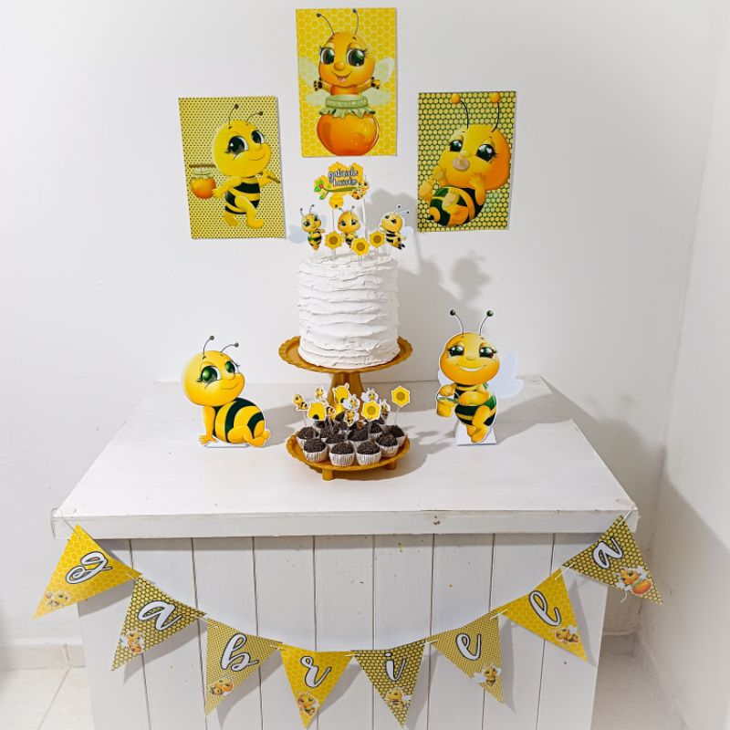 Kit Festa Abelhinha Personalizado Só Um Bolinho Festa em Casa Aniversário Infantil adulto Mesversário lembrancinha