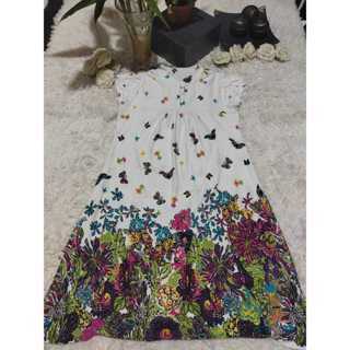 Vestido Juvenil Feminino, Modelo Manga Curta, Branco c/ estampa Floral, Tam: 14, Marca: Bethy.bethy
