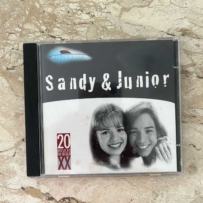 Cd- Sandy E Junior - 20 Músicas Do Século Xx  ( Millennium) (Usado)