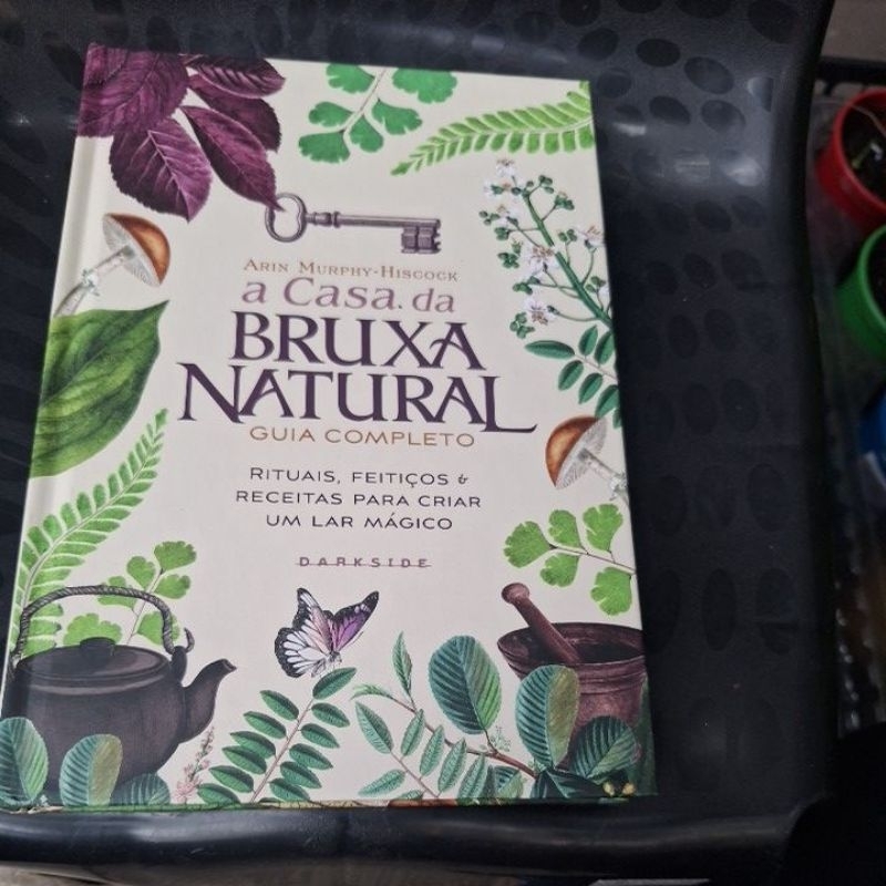 Livro  casa da BRUXA NATURAL GUIA COMPLETO _ARIN MURPHY_HISGOGK_2103